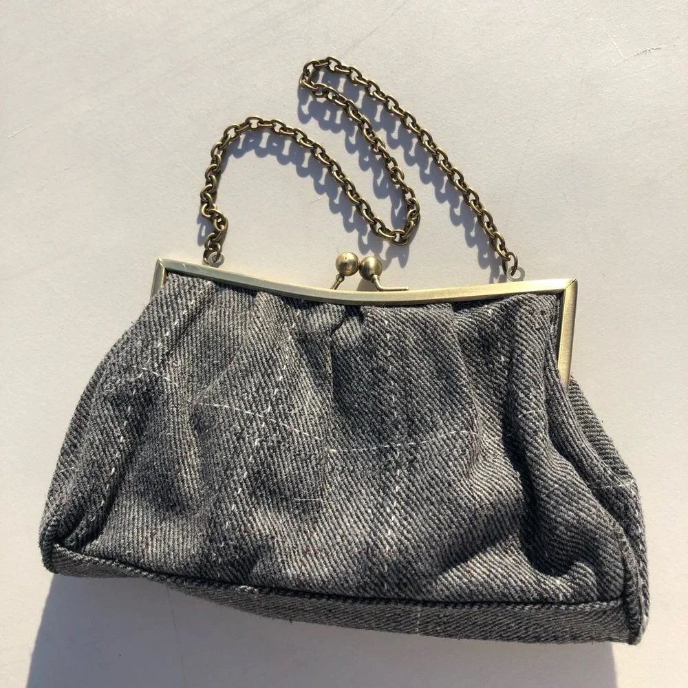 Vintage chainlink shoulder